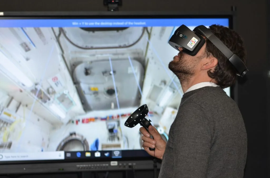 This VR Game Makes You Feel Pain—And People Are Paying for It